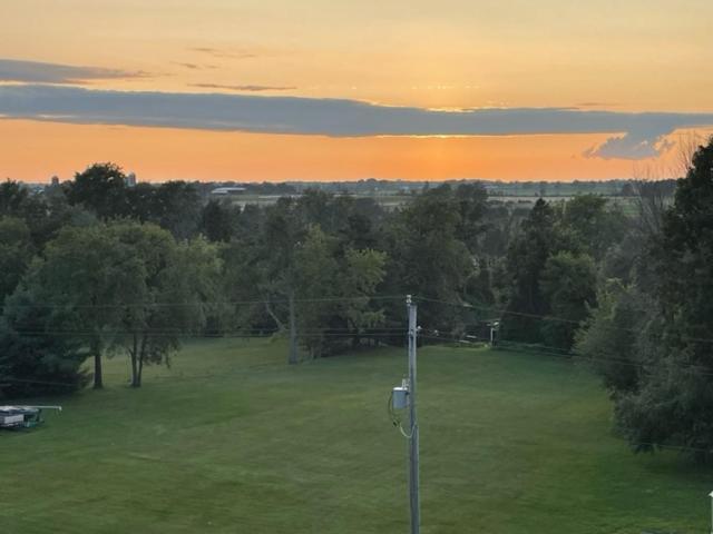 Pensjonat Sunsets At The Oasis Greater Napanee Zewnętrze zdjęcie